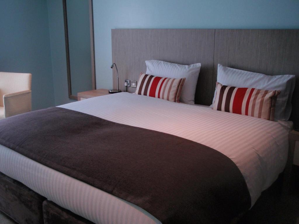 County Arms Hotel Truro Cameră foto
